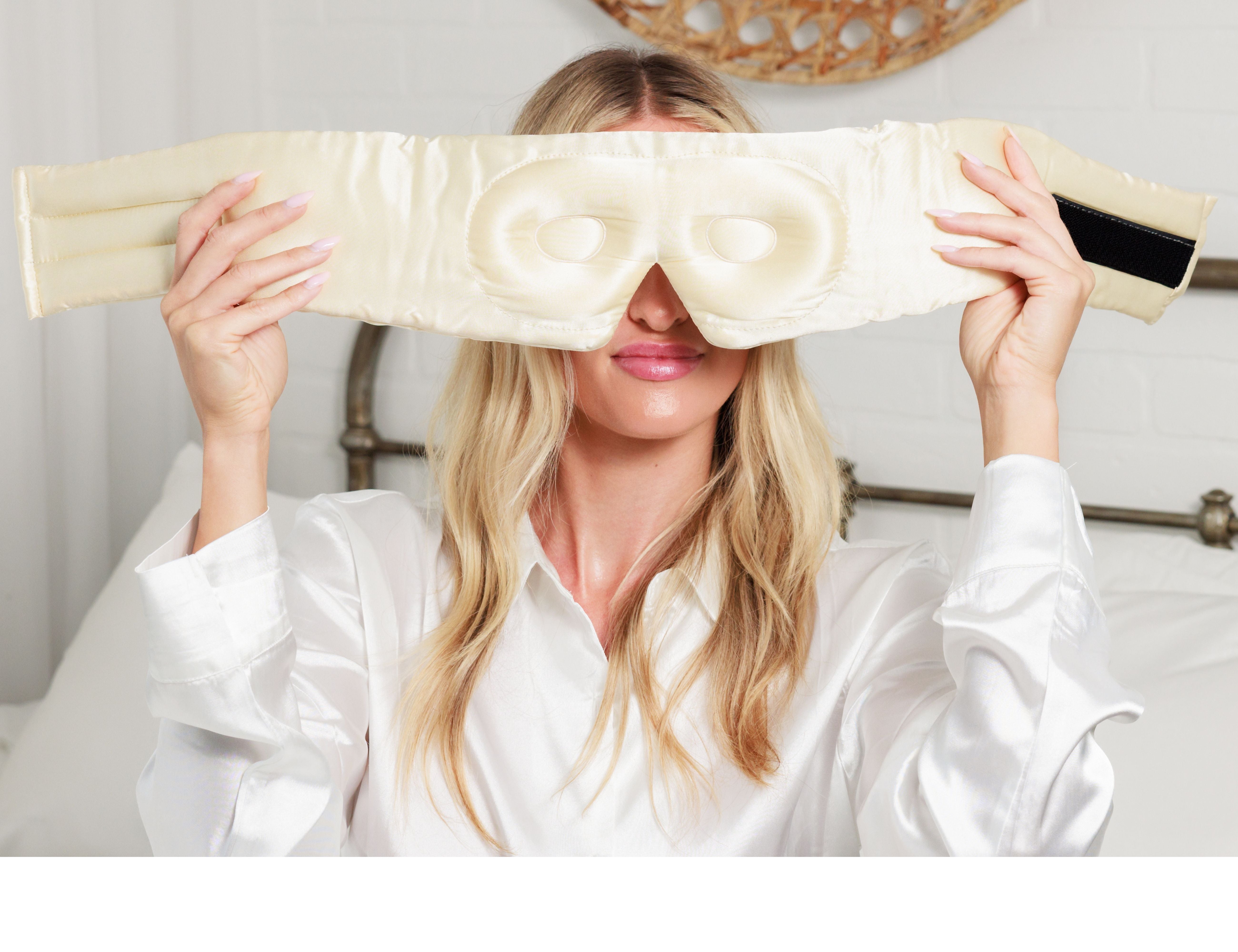 The Dream - 3D Silk Eye Mask